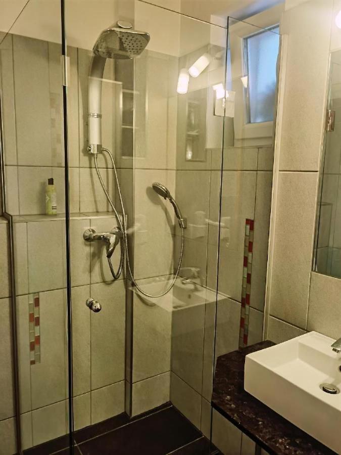 Hotel Exakt Holding à Tulln An Der Donau Extérieur photo